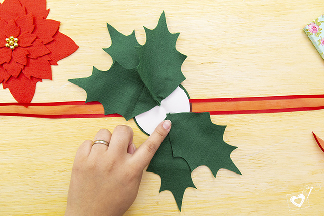 flor de natal em feltro como fazer