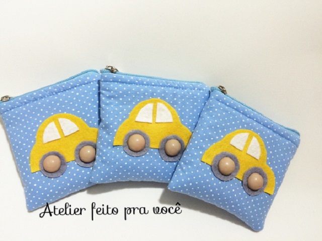 Porta moedas com carrinho de feltro 