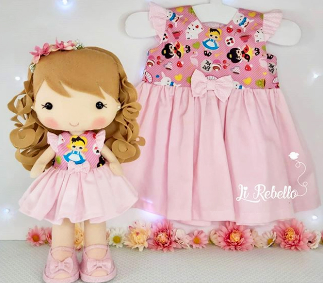 boneca de feltro vestido infantil