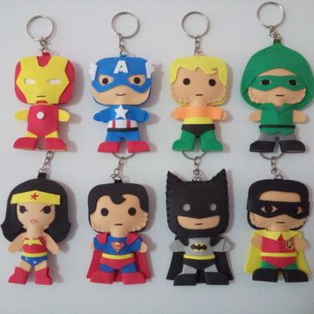 Chaveiros de feltro de super heróis 