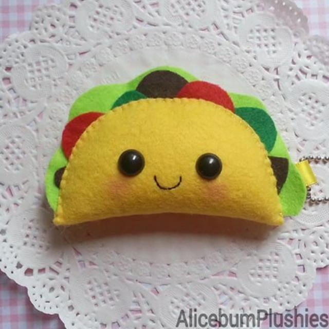 Chaveiro de taco de feltro 