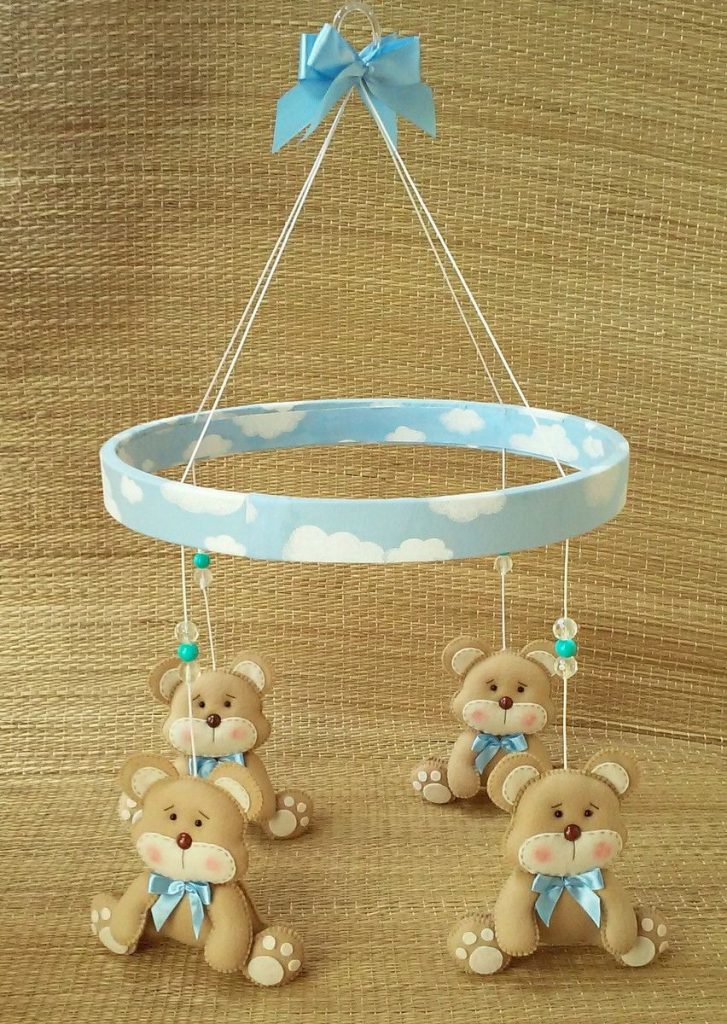 móbile de feltro maternidade