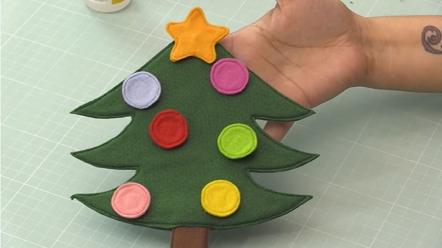 Mini Árvore de Natal Pedagógica: Molde + Passo a Passo