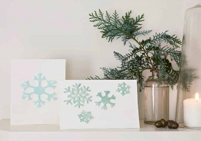 cartão de Natal criativo com feltro