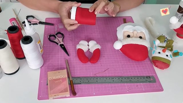 moldes de papai noel em feltro para imprimir